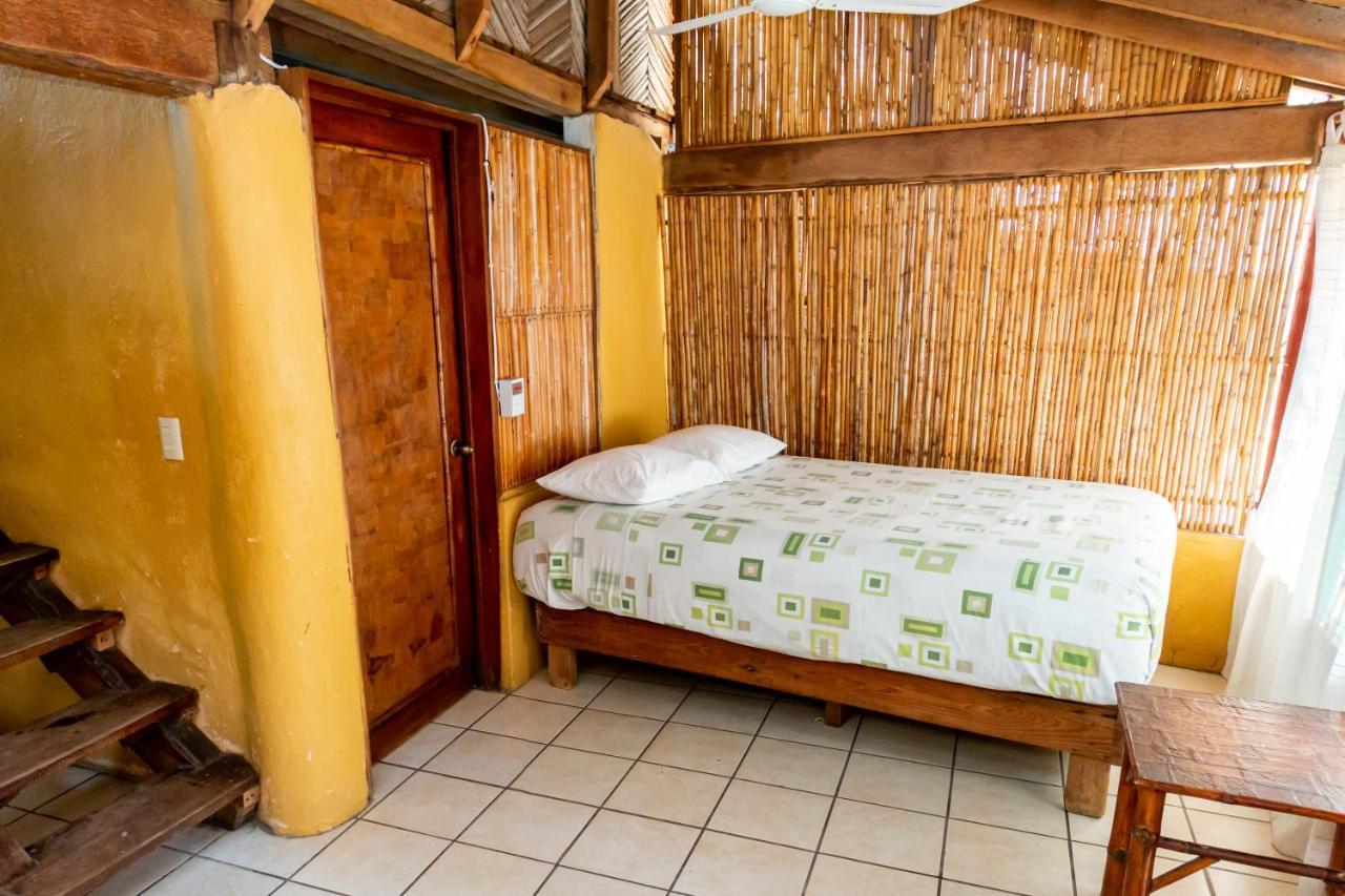 Casa Mexica Bungalows Zihuatanejo Kültér fotó