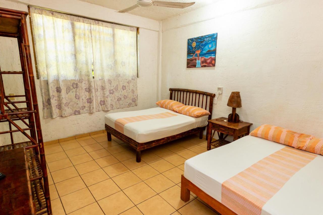 Casa Mexica Bungalows Zihuatanejo Kültér fotó
