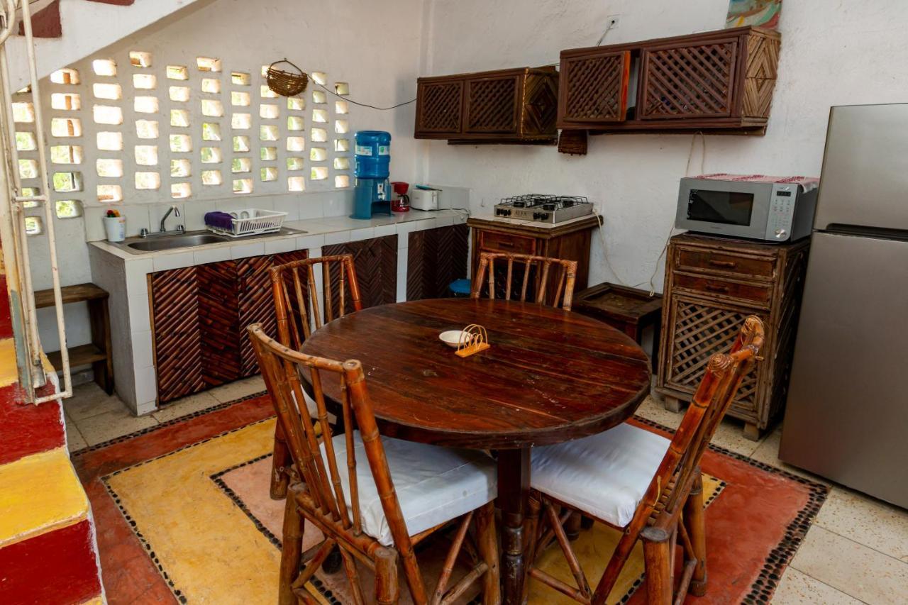 Casa Mexica Bungalows Zihuatanejo Kültér fotó